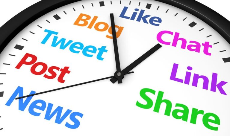 How Lawyers Can Use Social Media to Promote Their Practice in Real Time