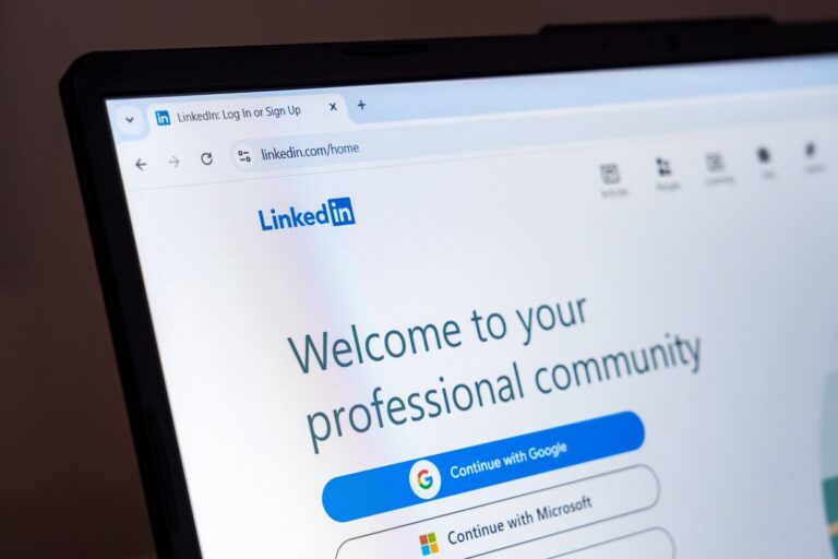 LinkedIn Best Practices for Law Firms: What's Working in 2026 cover